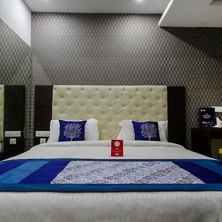 Oyo Hotel Stay Home Near Shilparamam Hyderabad Exterior photo