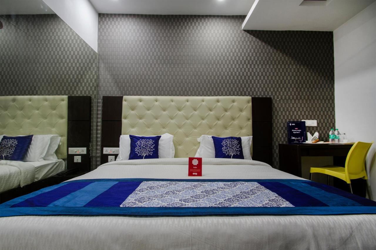 Oyo Hotel Stay Home Near Shilparamam Hyderabad Exterior photo